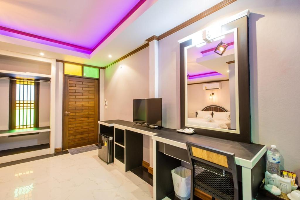 Loft Vintage Chalet Resort Koh Lanta Exterior photo