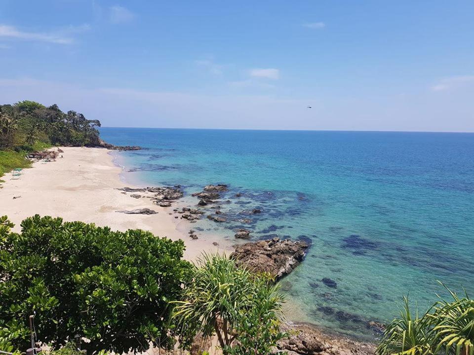 Loft Vintage Chalet Resort Koh Lanta Exterior photo
