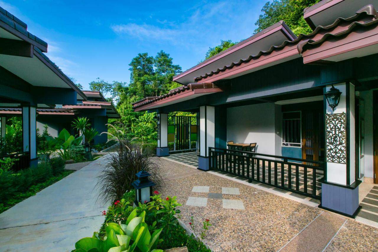 Loft Vintage Chalet Resort Koh Lanta Exterior photo